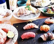 寿司職人が吟味し選び、厳選した食材を盛り込んだコース！