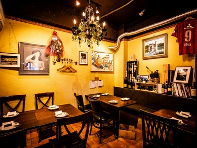 手前のホールと奥のホール、シーンにあわせて使い分けて