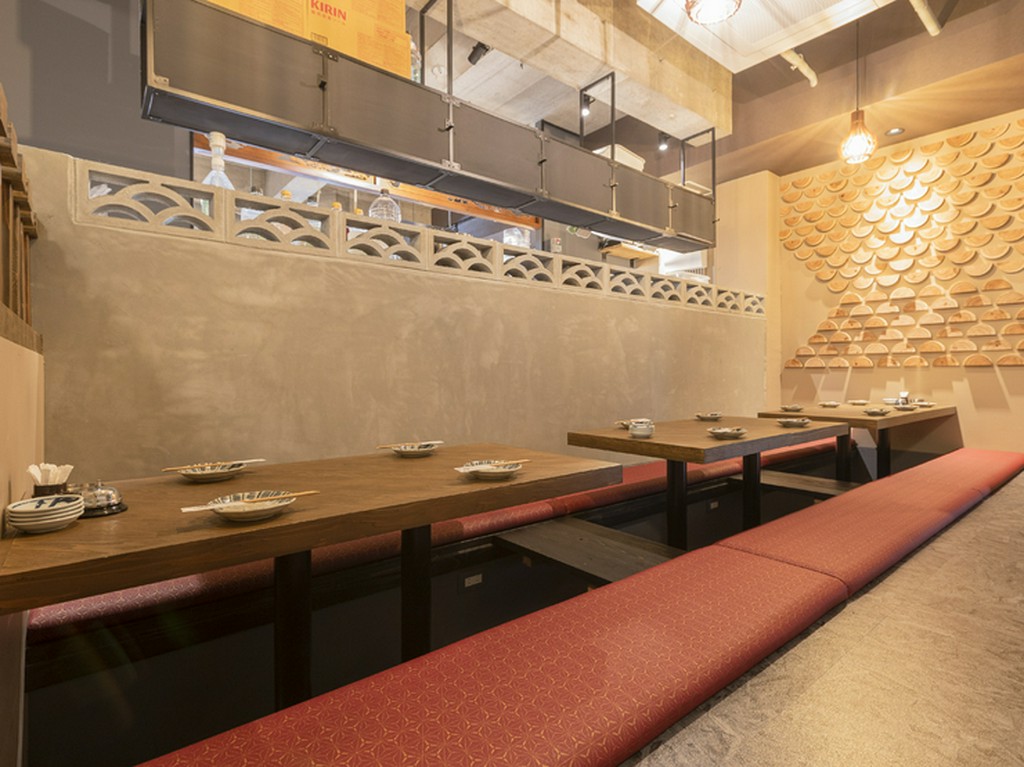 模合など各種宴会にオススメ。落ち着いて飲める掘りごたつの席