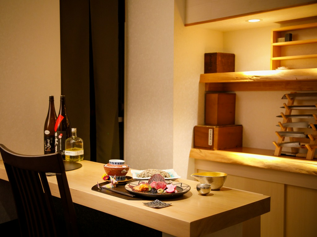 時には夫婦で。季節の和食を、大切な人と共に味わう幸せ