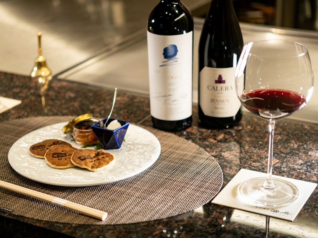 100種以上のワインから選ぶ、今夜の一本