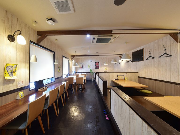 店内全景