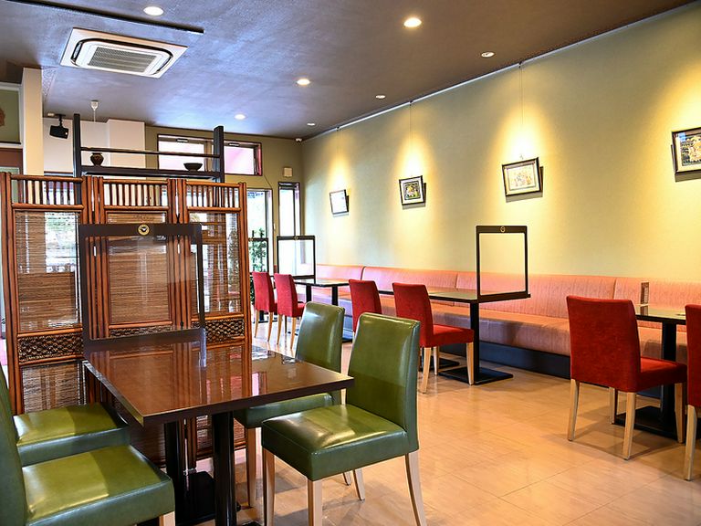 新型コロナ感染拡大防止を徹底した店内