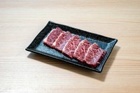 一頭から数キロしかとれない最高級のハラミ。