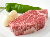 上質な肉の旨みを、シンプルな味付けで堪能する『ヒレ』