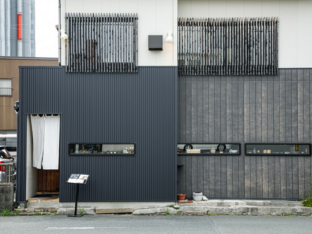 戦後まもなく建てられた古民家をリノベーションした隠れ家