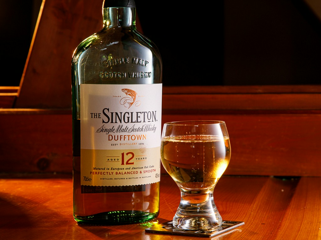 純粋なウイスキーの香りを満喫『ハイボール』