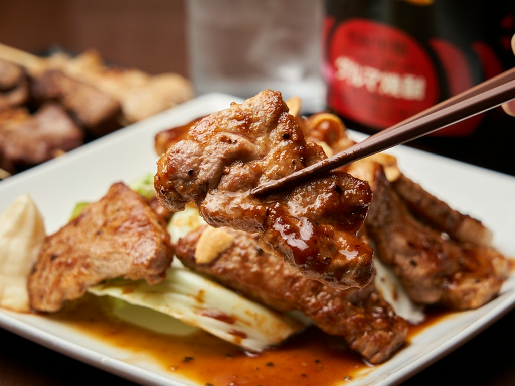 旨みが凝縮したジューシーな味わい。ボリューミーな一皿『トンテキ150g』