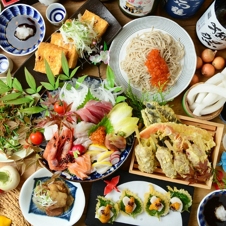 新年会ご予約承ります。宴会・飲み会はKITSUNEできまり！