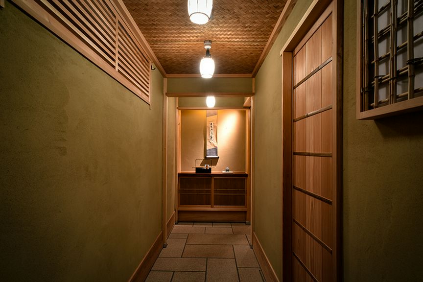 店内すべての設えに、ゲストがくつろげるための計算が潜む