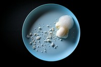 爽やかな酸味と軽やかな甘みがコースの余韻を響かせる。北海道の雪景色『レット・イット・スノー』