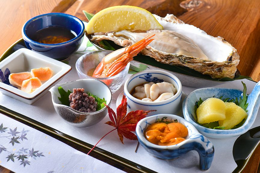 珍味から高級海鮮まで、北海道産の旬食材のおいしさが詰まった『前菜』