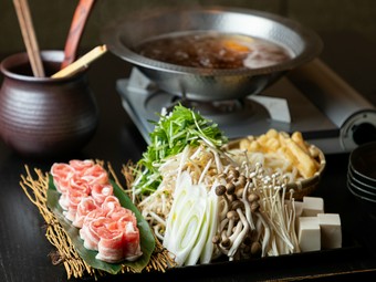 体の芯に染みる、やさしい味わい『逆立ち狸の豚しゃぶしゃぶ』