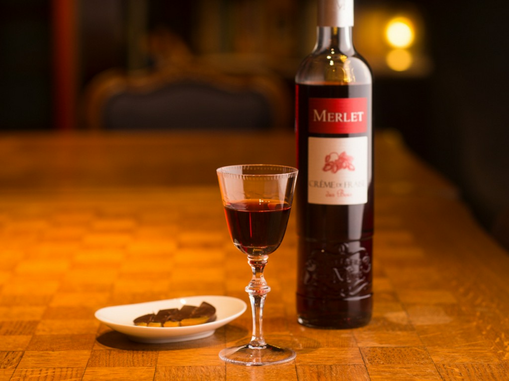 蒸留酒とファインチョコレートのマリアージュに浸れる本格バー