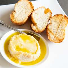 人気No1『ホットカマンベールディップフランスパン添え』