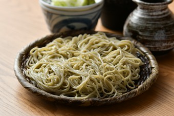 江戸前の辛めのだしが効いたつゆでいただく『せいろ』