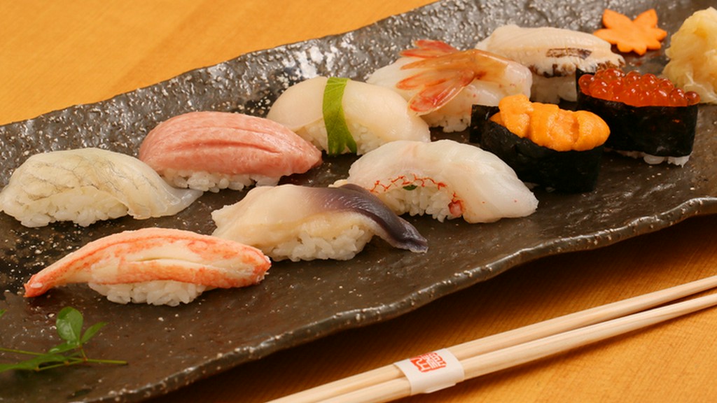 新鮮な道産のネタを彩り豊かに盛り込んだ『特選握り10貫』