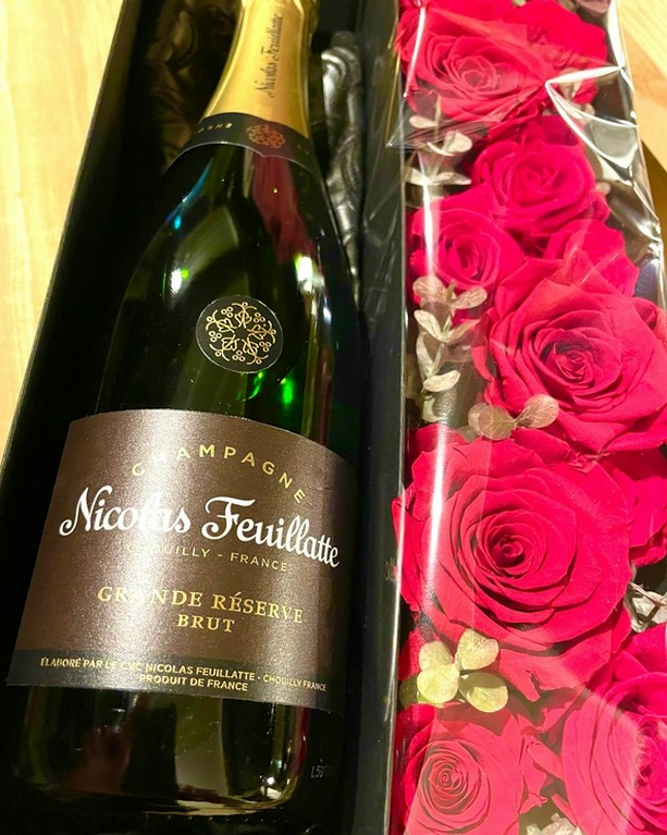 お祝いにシャンパン、お花ギフトセット