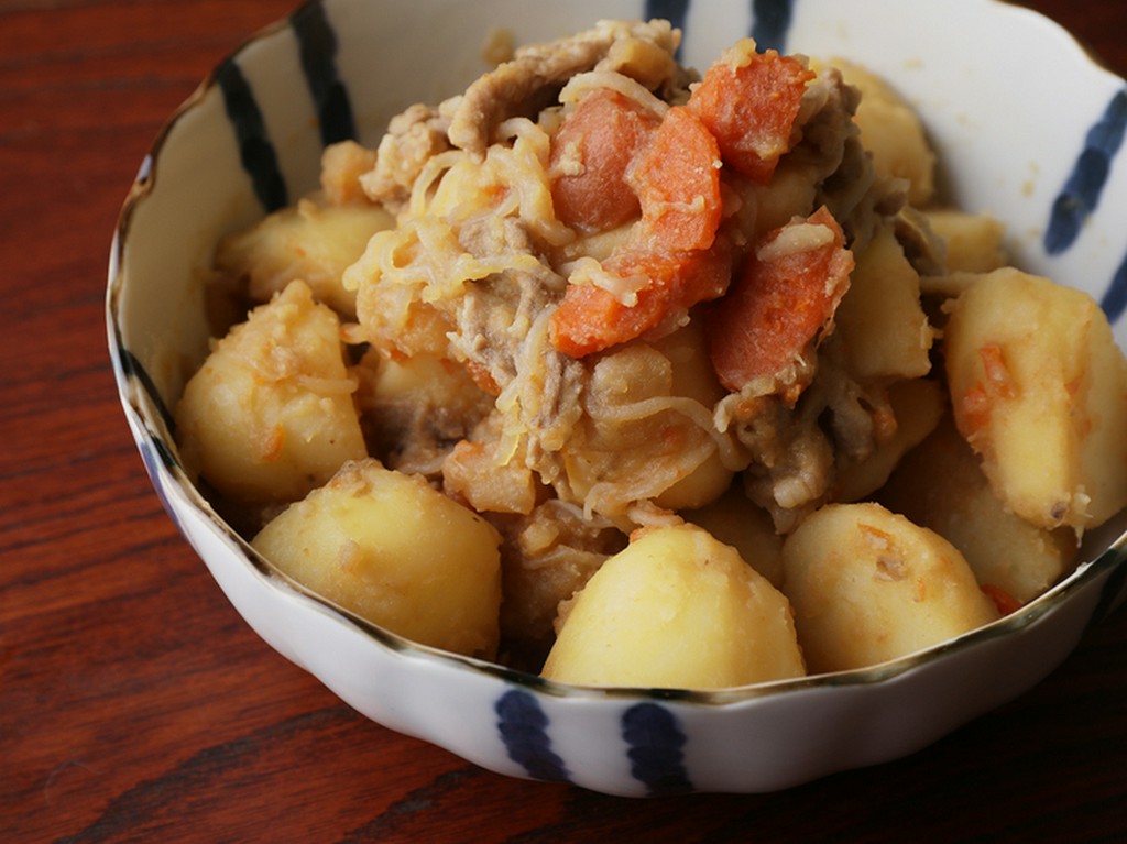 バラエティ豊かな料理が揃う、ほっこり優しい『おばんざい』