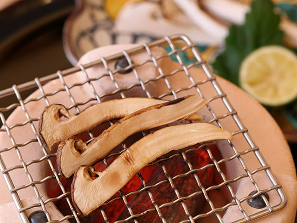 四季の移ろいに合わせた料理。“一期一会の一皿”をいただく