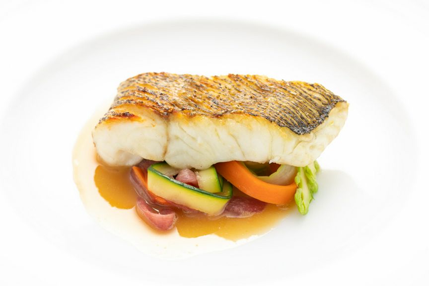旬の食材を使い素材のおいしさを楽しめる『季節のお魚料理』