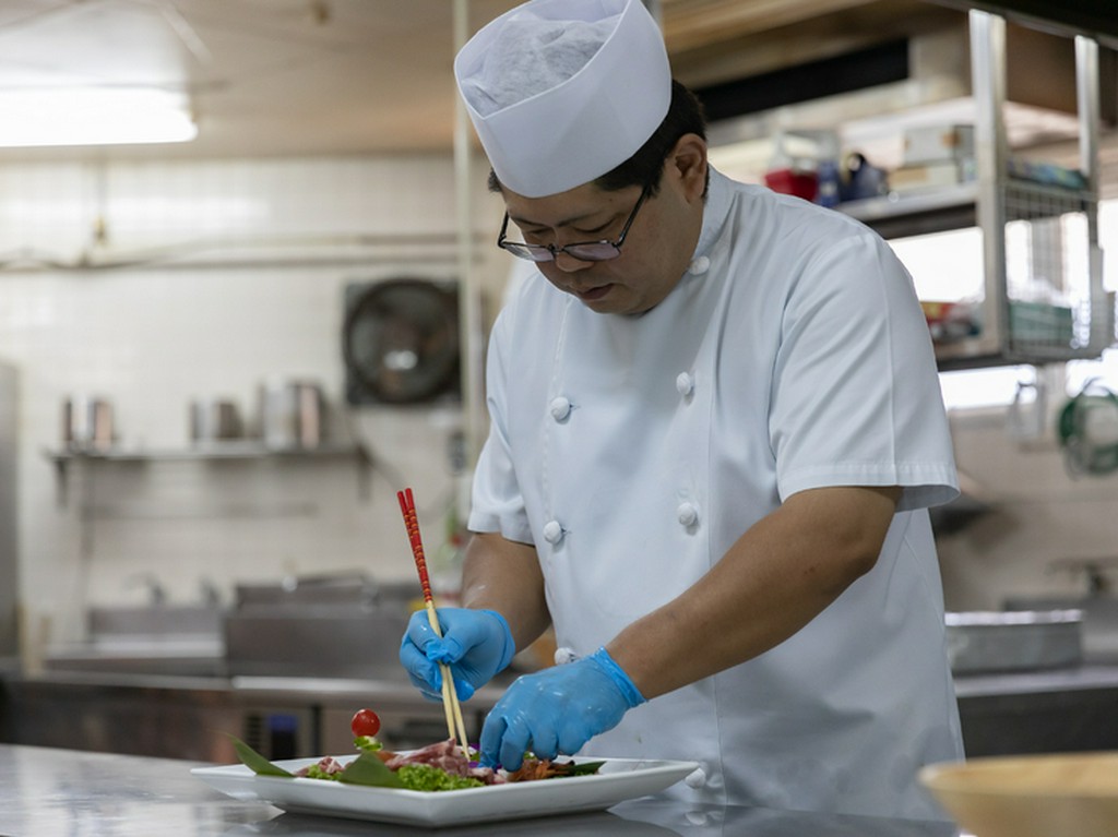 ひと味違う焼肉ブッフェを提案