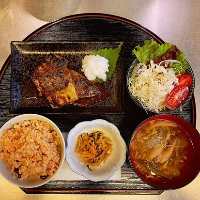 かしわすきおばん菜 小倉家 小倉 居酒屋 ネット予約可 ヒトサラ