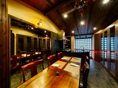 心斎橋でおしゃれな雰囲気のお店 ヒトサラ 心斎橋でおしゃれな雰囲気のお店 ヒトサラ