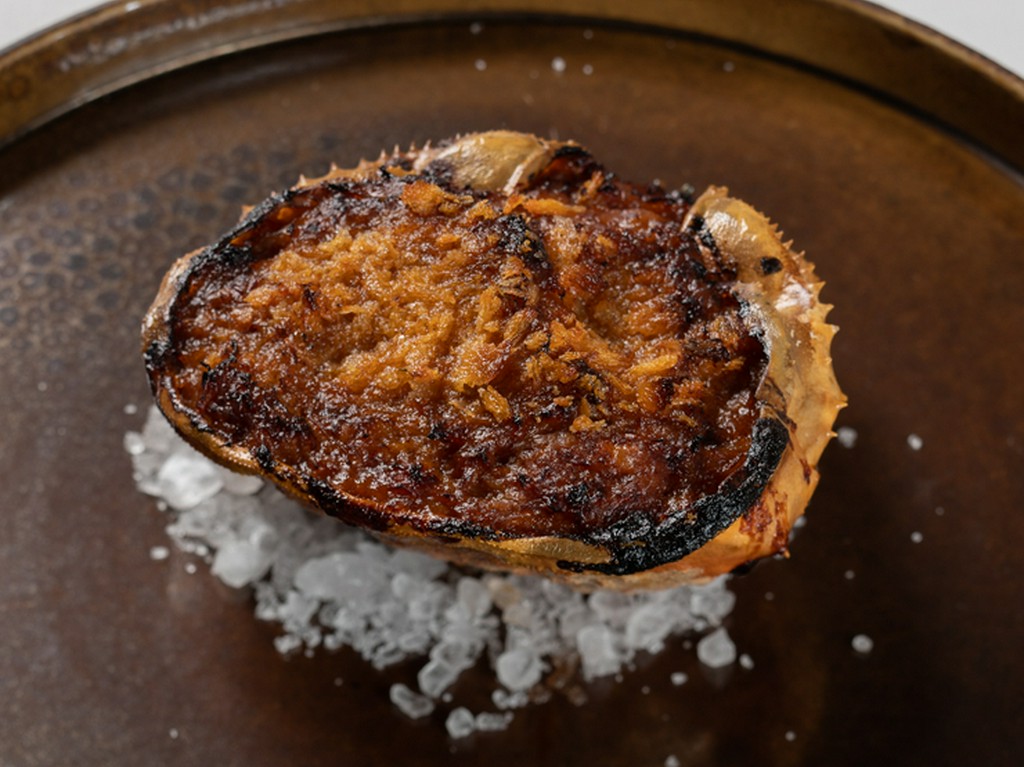 口の中が蟹、蟹、蟹。グラタンというより、もはや蟹を食べている感覚の『紅ズワイガニのグラタン』