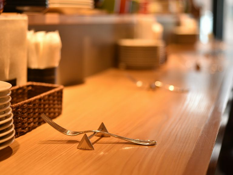 美味とワインをゆっくりと味わえる、心地の良いオアシス