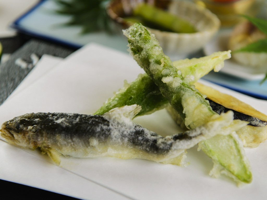 一期一会の喜びを届ける、京ならではの天ぷらコース