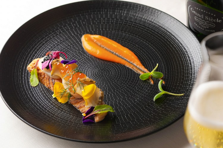 Amusant（アミュゾン） 小町/じぞう通り/フレンチ ネット予約可 | ヒトサラ