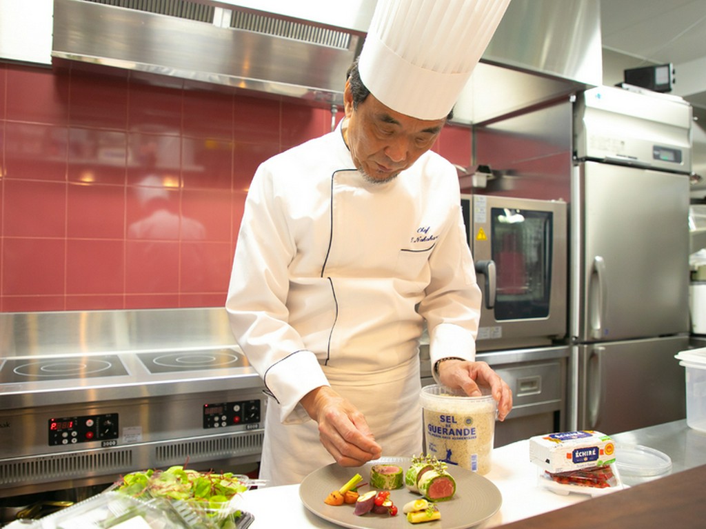 進化し続ける中原シェフの革新的な創作フレンチ