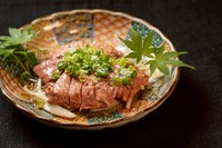 新鮮な鳥肝を低温熟成！しっとりとろとろに仕上げます