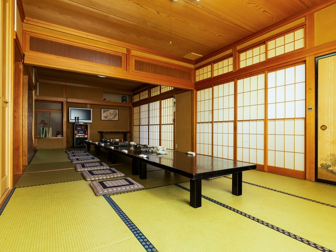 少人数で予約できる個室がある