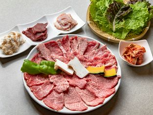 烧肉团栾 Sajiro