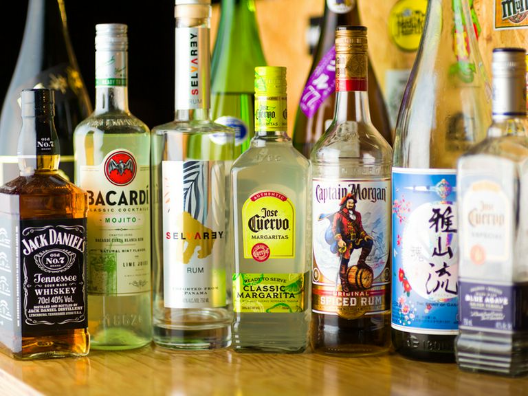 種類豊富なお酒が集結。90分または120分の単品飲み放題も利用可