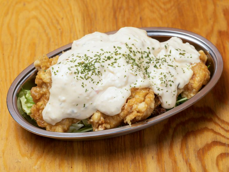 ジューシーで濃厚な味『チキン南蛮』