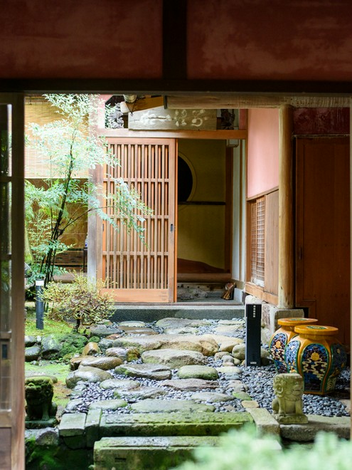 隠れ家的