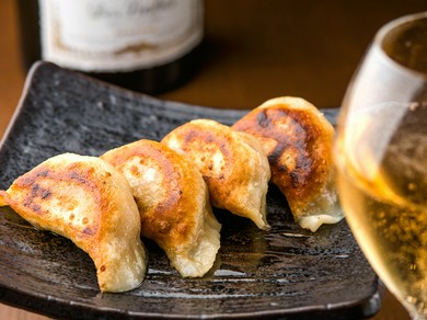 道内最大級の食イベントで1万個以上販売した『王擔特製 焼き餃子』