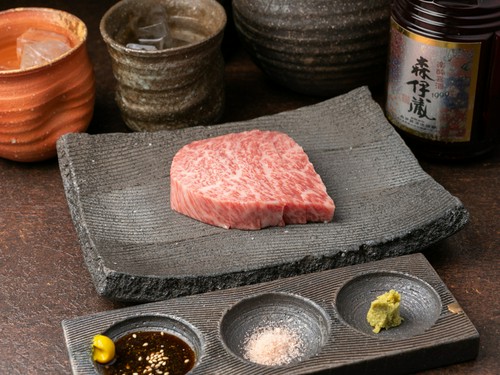 厚切りが嬉しい『特選ロース』