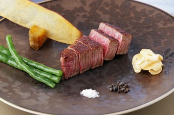 季節のコースメニュー「日比谷門」