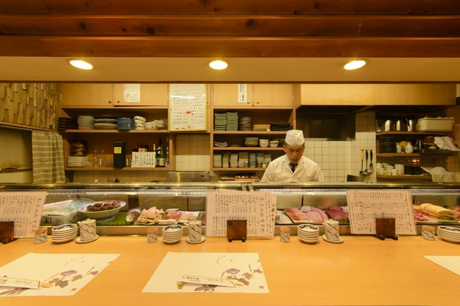 カウンター席がある