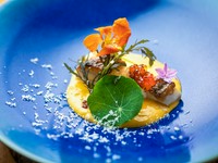 味はもちろん、見た目も計算されつくした『熟成鯛のソテー』