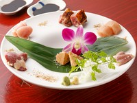 一星の創作絶品料理を味わえるコースとなっております。
記念日や接待などの利用シーンにおすすめ。