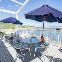 海を一望できるペット同伴可テラス席