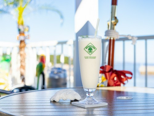 ペット同伴OKのテラス席。愛犬と一緒にカフェタイムを満喫