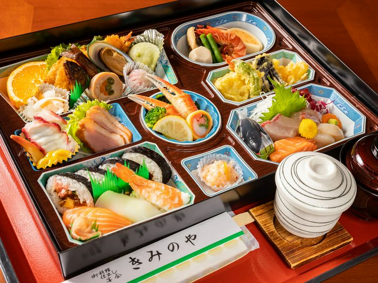 大切な人を想って集まる1日に寄り添う『法要パック膳』