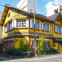 和やかなひとときを過ごせる、モダンビストロ
