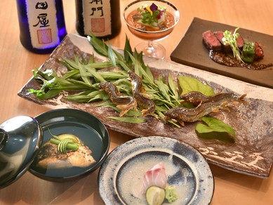 常に新しいおいしさに出合える『季節のおまかせコース』